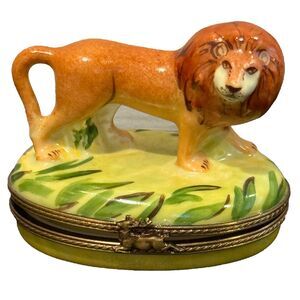 Vintage Limoges Porcelain Trinket Box Lion Figurine France Collectible